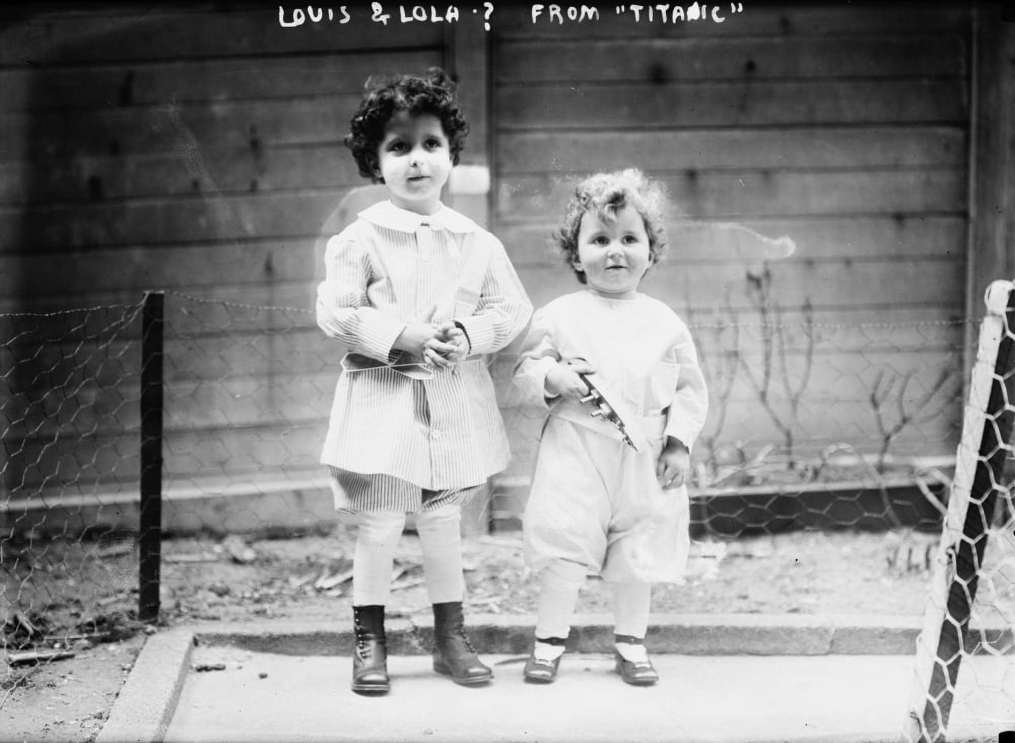 Michel & Edmond Navratil aka Louis & Lola before identification Canvas Art - George G Bain (24 x 36)