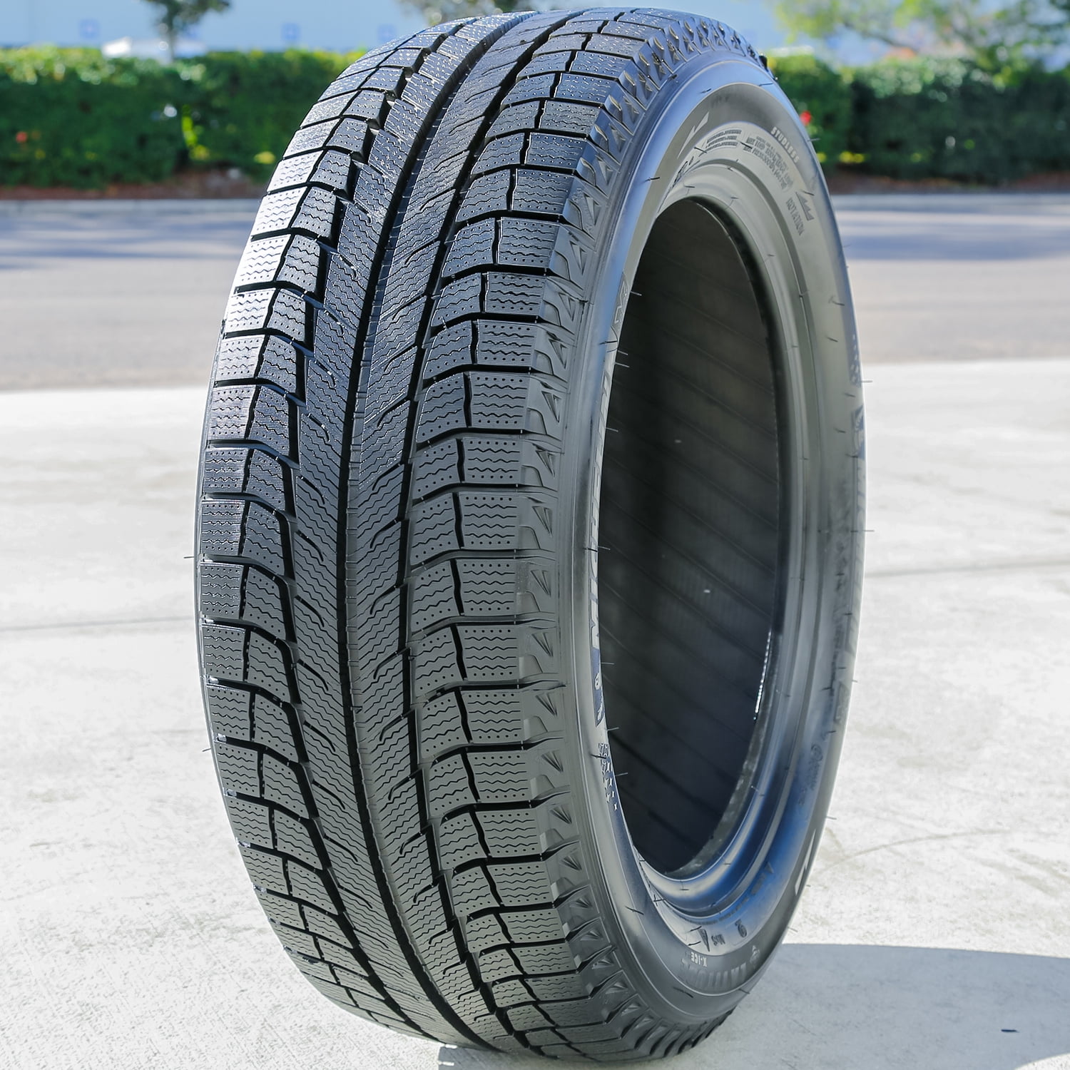 Michelin Latitude X-Ice Xi2 Winter 235/70R16 106T Passenger Tire