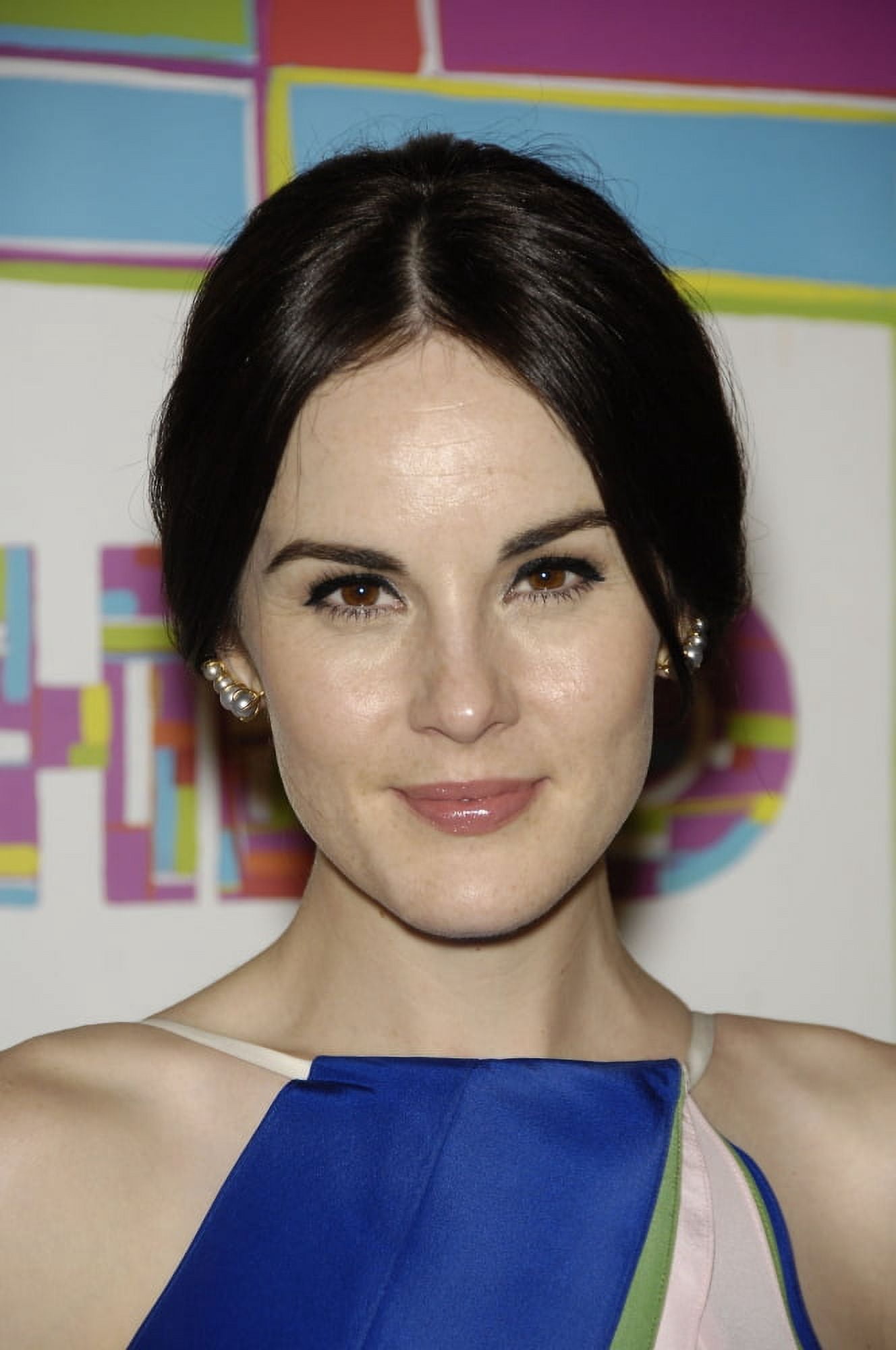 Michelle Dockery At Arrivals For Hbo Emmy Party Canvas Art - (16 x 20)