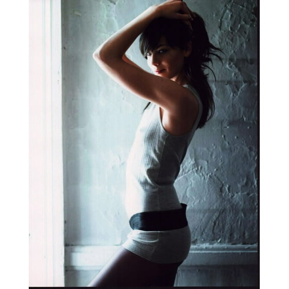 Michelle Monaghan In White Tank Top Posed With Arms Up Photo Print (16 x 20) - Item # MVM70279