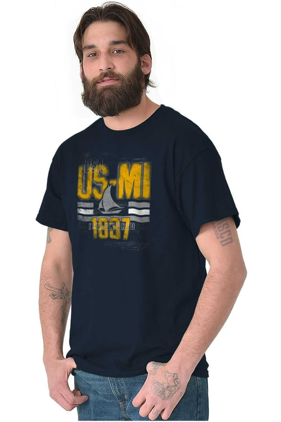 Michigan Distressed Vintage Sailboat Men's Graphic T Shirt Tees Brisco Brands X