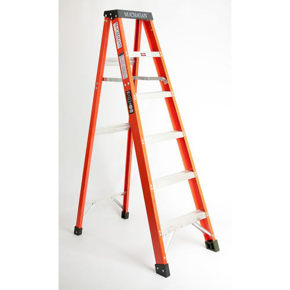 Michigan Ladder Heavy Duty 3 ft Fiberglass Step Ladder with 300 lb