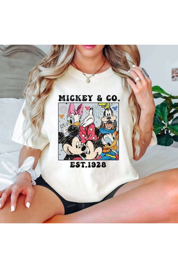 Mickey Co Est 1928 Best Friends Stick Together T-shirt