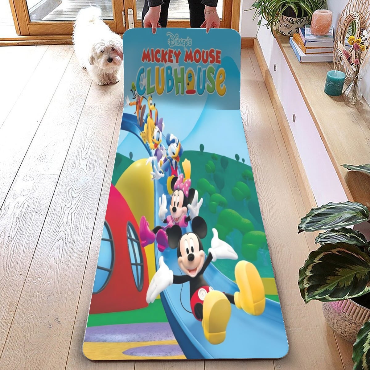 YOGA MAT （ ミッキーマウス）
新品未使用
LAVA限定
ディズニー Mickey and Mouse Clubhouse yoga mat offers comfortable sMickey and