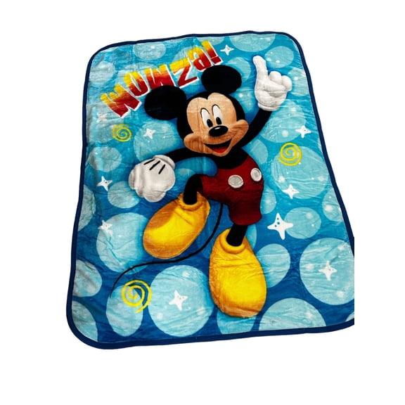 Mickey Mouse Wowza! Super Soft Twin Size Plush Blanket 60"x80"