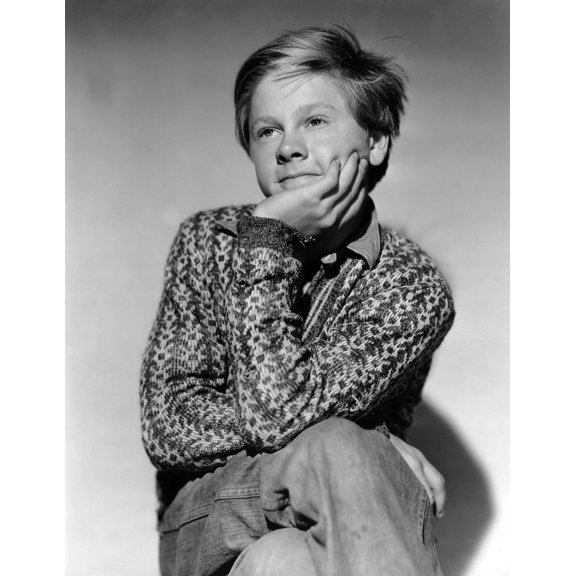 Mickey Rooney Ca. 1935 Photo Print (16 x 20)