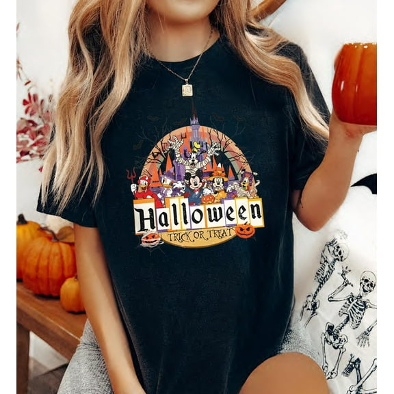 Mickey and Friends Halloween Trick Or Treat Shirt, Mickey Halloween Shirt, Disney Halloween Party Shirt,Black Color,Size XL