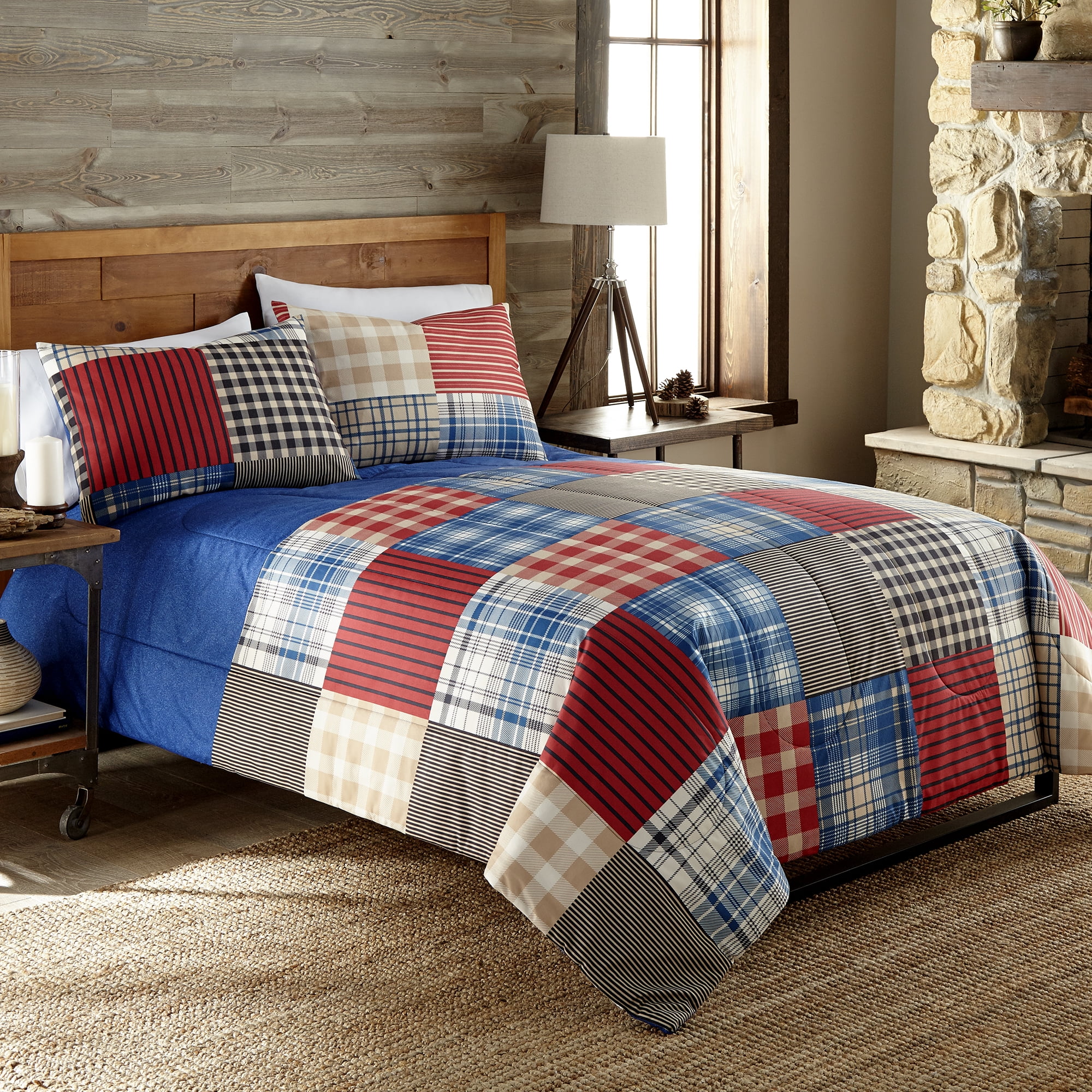 Berry Patch Plaid Full/Queen Reversible Polyester Comforter Set
