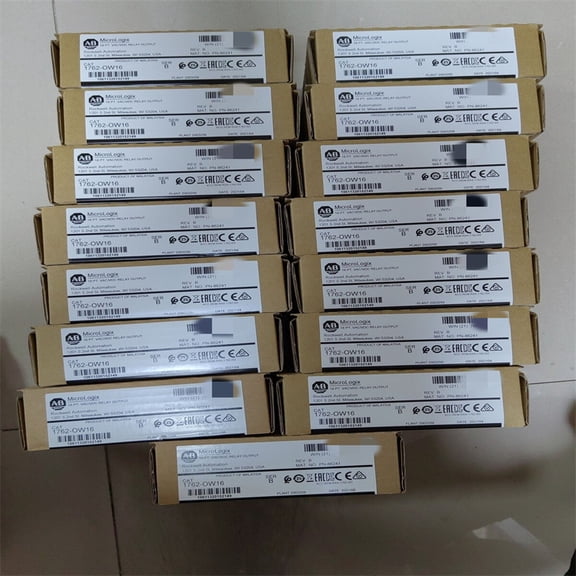 MicroLogix 1762-OW16 Points Digital Output Module New In Box