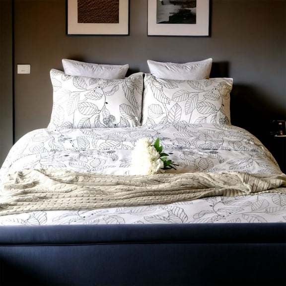 Microfiber Reversible 3 Piece Duvet Cover Set Bedding Set Ultra Soft Lightweight 1 Cover + 2 Pillow case Queen