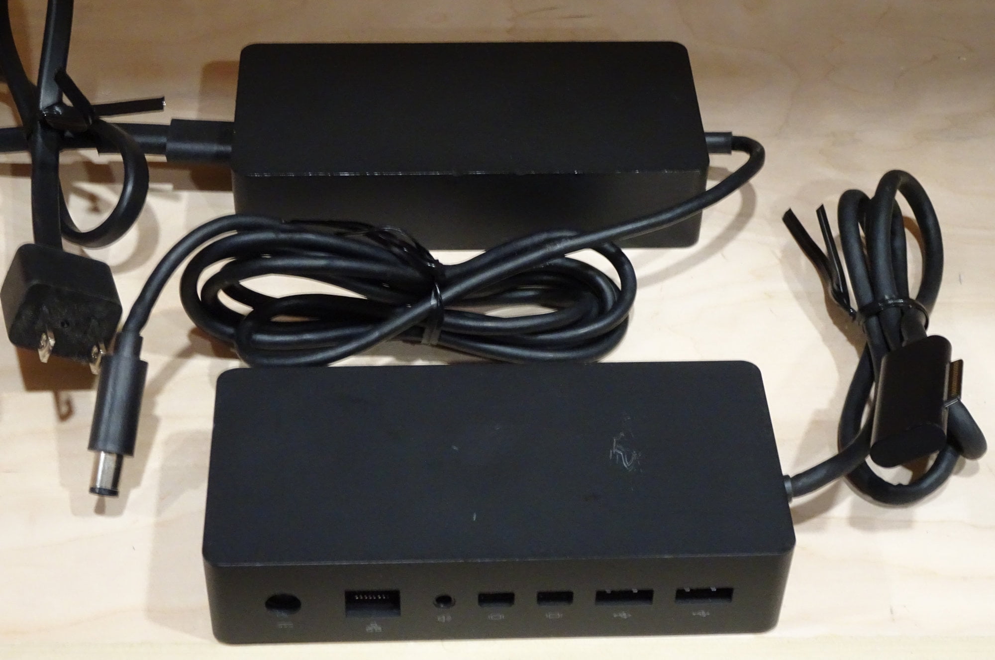 Buy Microsoft Surface Dock 2 ...