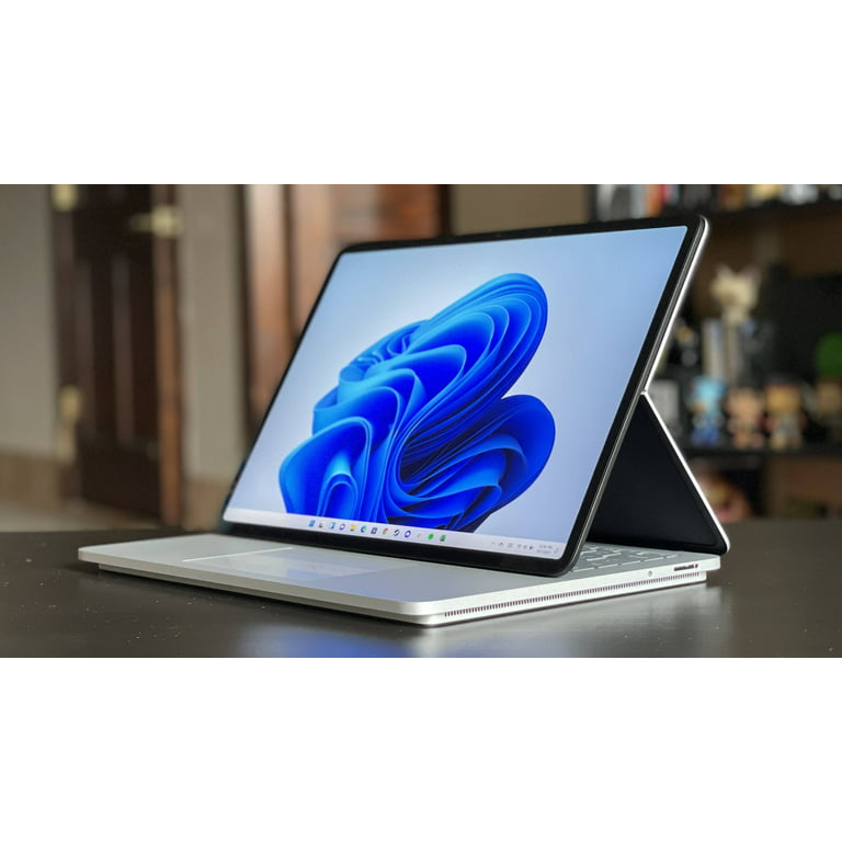 Microsoft Surface Laptop Studio - 14.4 Touchscreen - Intel® Core™ i7 -  32GB Memory - 1TB SSD - Platinum 