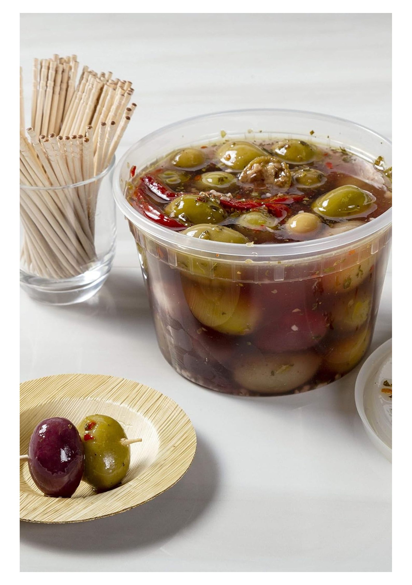 Microwavable Hot and Cold Translucent Plastic Deli Food Storage