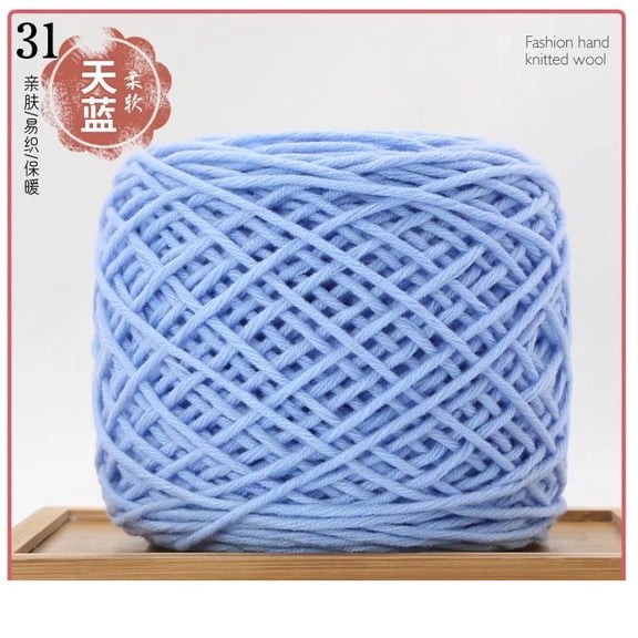 Mictong yarn, 200g soft yarn for crochet, suitable for beginners and experienced crochet, suitable for DIY projects, crochet accessories such as scarves, hats, etc., 2 pieces, Light blue