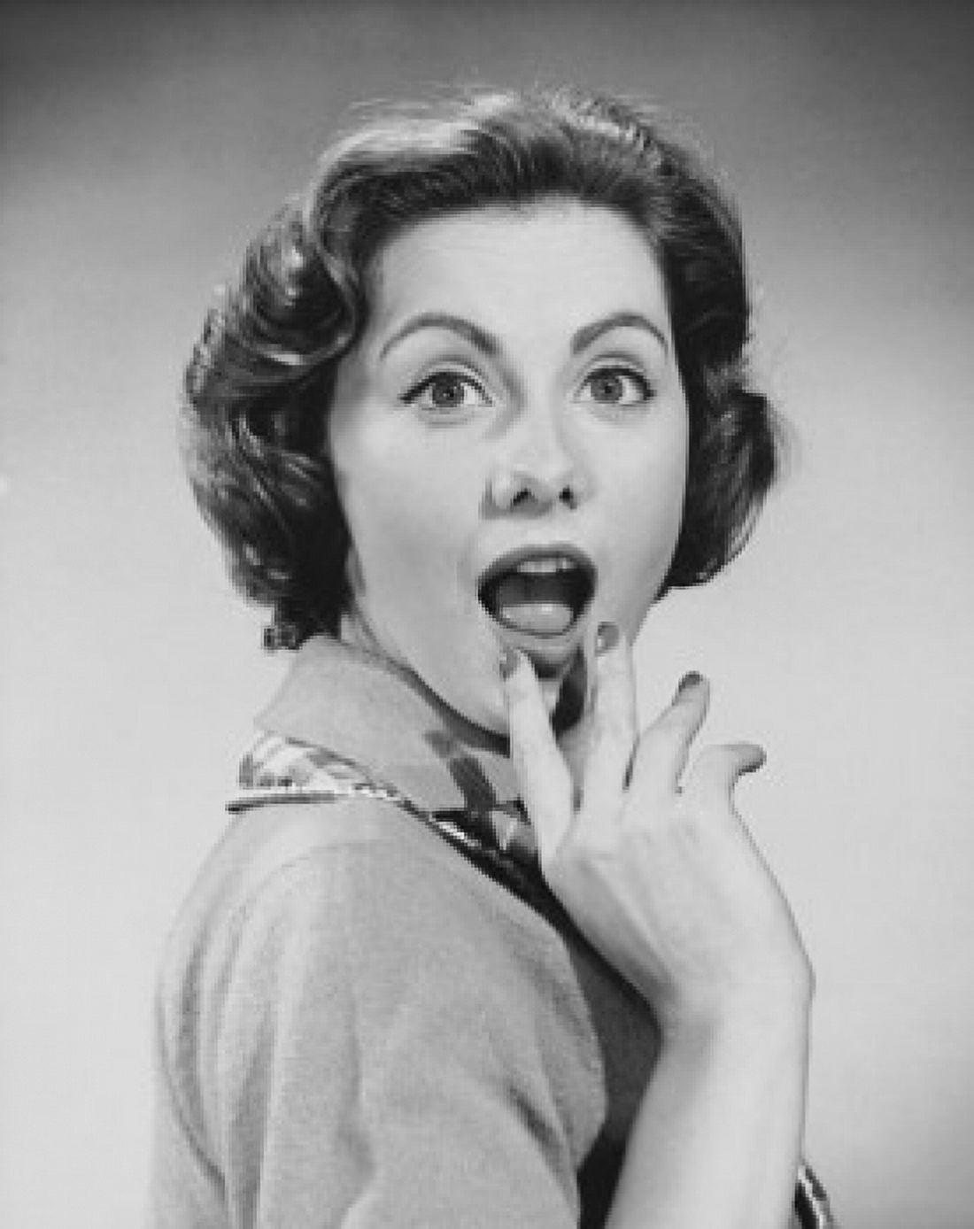 Mid adult woman looking surprised Canvas Art - (18 x 24)