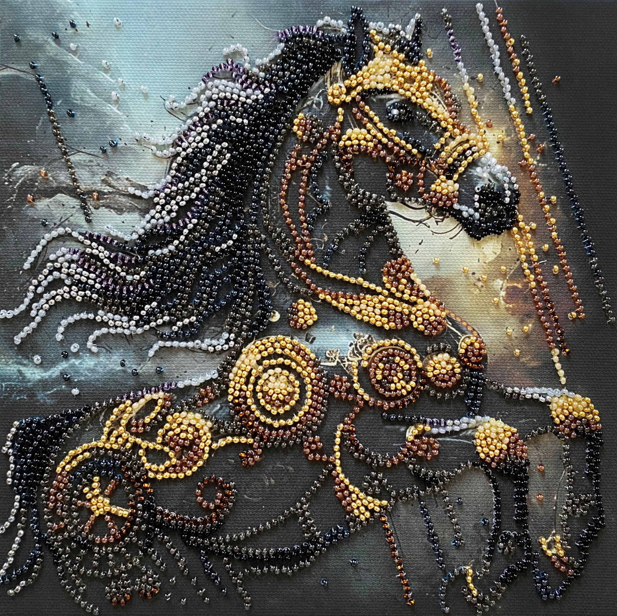 Mid-sized bead embroidery kit - Thunder of Darkness AMB-129