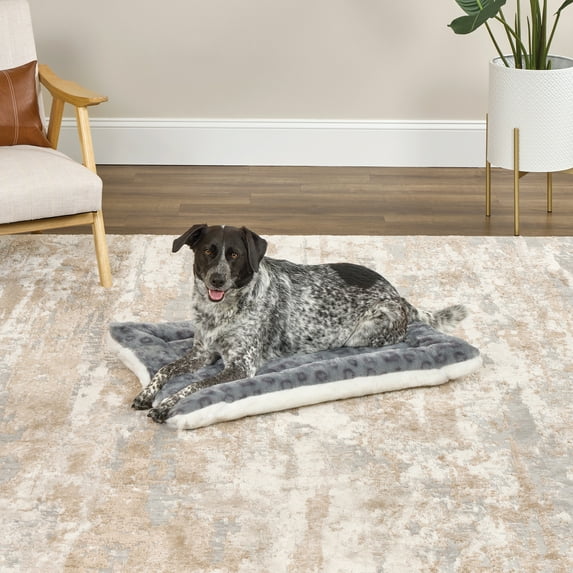 MidWest Homes for Pets Reversible Pet Bed; Machine Washable; Great for Intermediate Dog Breeds; Spotted Gray; 36"; 40236-FVGYS