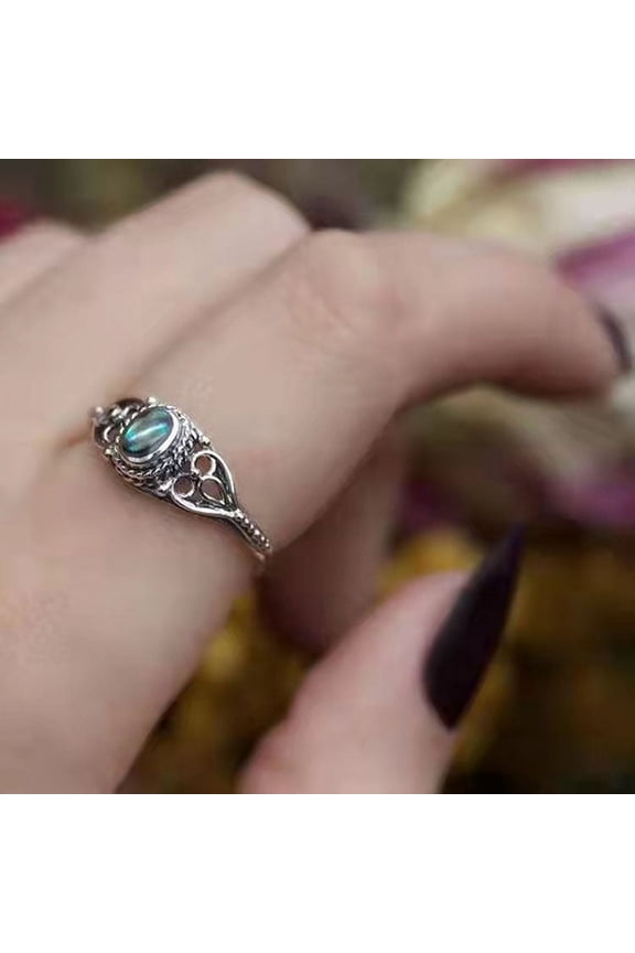 Electroplated Alloy Ring with Turquoise Stone Fashionable Ancient Court Design Ring Jewelry Perfect for Everyday Wear