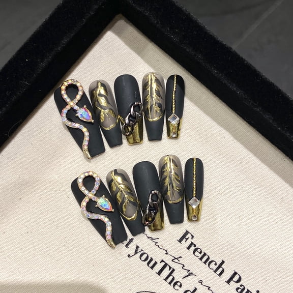 Midnight Spirit Snake Pure Handmade Wearing Armor Dark Temperament Style Butterfly Chain Medium and Long Detachable Nail Art Wholesale