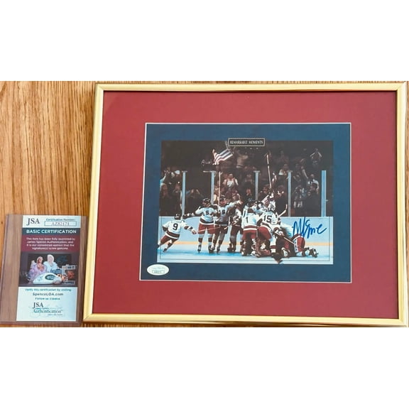 Mike Eruzione autographed 1980 Miracle on Ice USA Olympic Hockey Team celebration 8x10 photo BAS