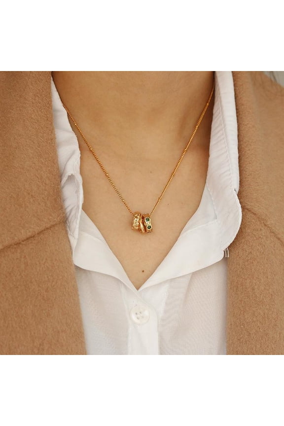 Mild Luxury Retro Emerald Zircon Clavicle Chain