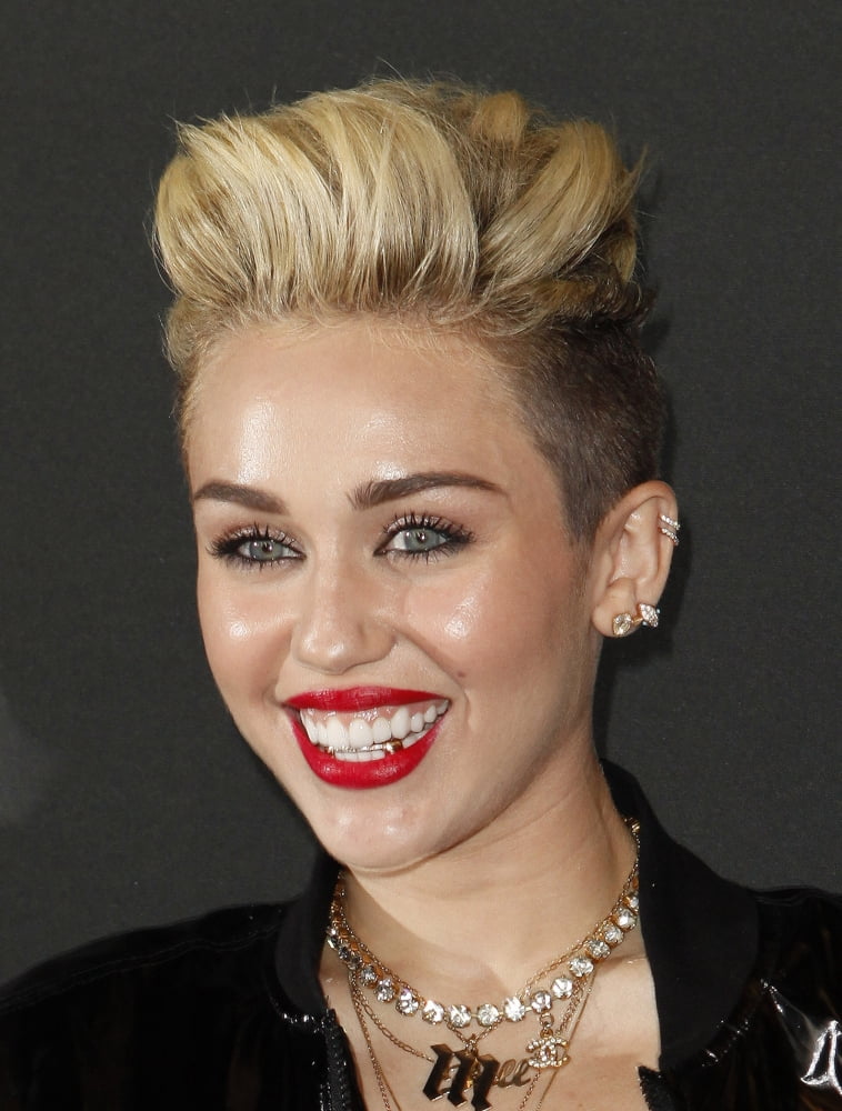Miley Cyrus At Arrivals For This Is Myspace Event Canvas Art - (16 x 20)