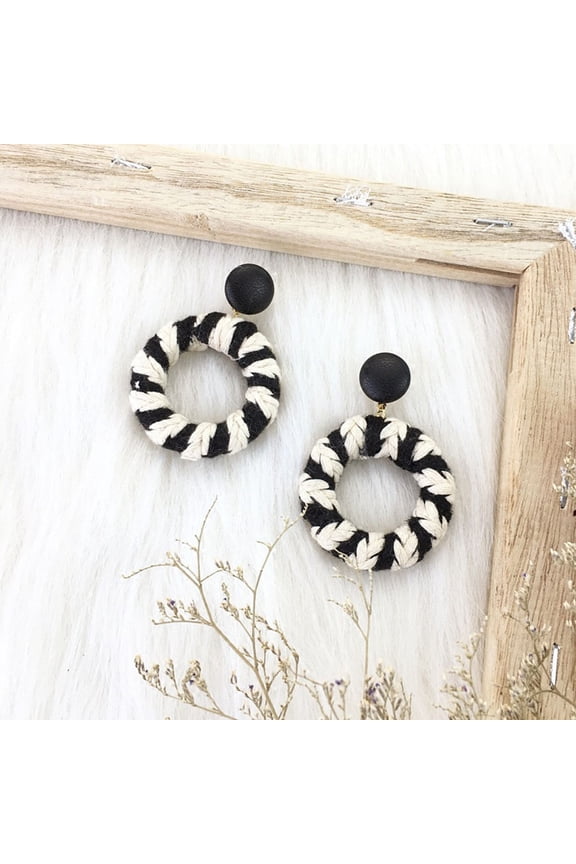 Earrings Women Hoops Earrings Black Alloy for Daily Wearing and Parties 1 Pair