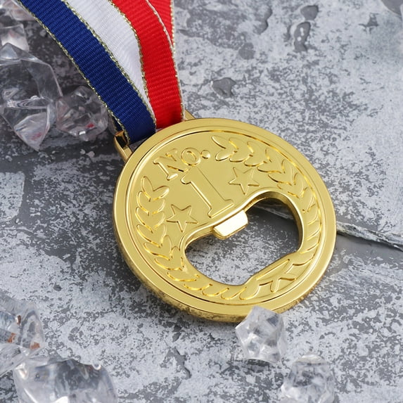 Milisten 1Pcs Medal Shaped Bottle Opener Zinc Alloy for Opening Bottles and Home Decoration Multi Color