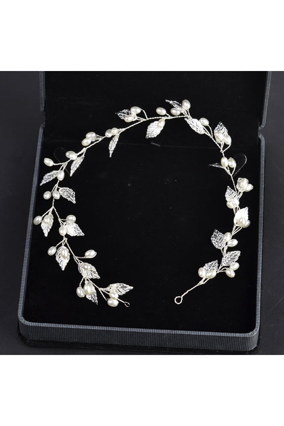 Elegant Silver Bridal Headband with Pearls Chic Hair Decoration for Weddings