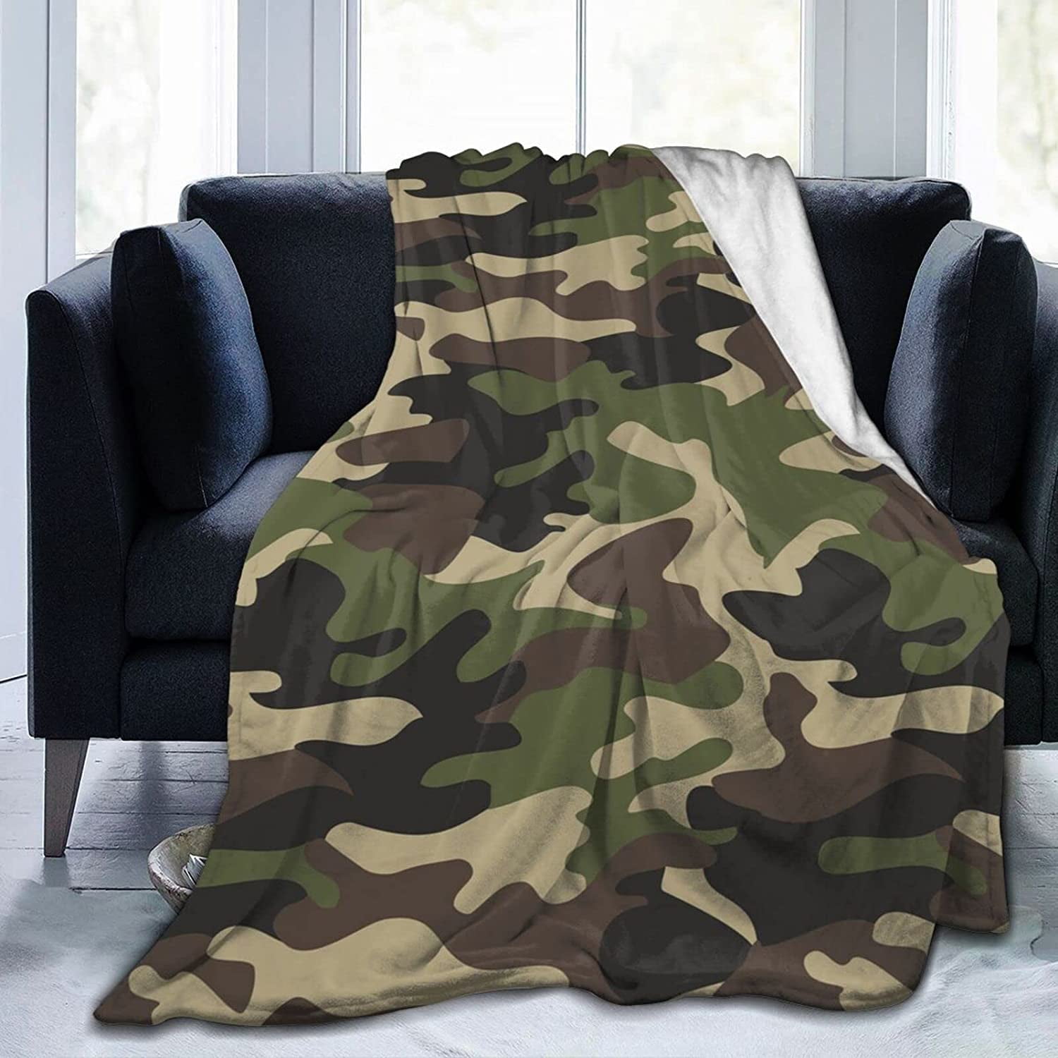 Military Camouflage Throw Blanket Ultra Soft Warm All Season Green Camo Decorative Fleece Blankets for Bed Chair Car Sofa Couch Bedroom 60"X50"