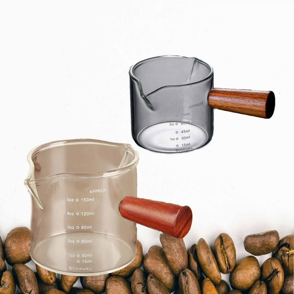Milk Cup Measuring Jug - Borosilicate Glass, Thermal Shock Resistant, Easy-Pour Spout, Etched Graduations, Wooden Handle, Kitchen Baking Tool