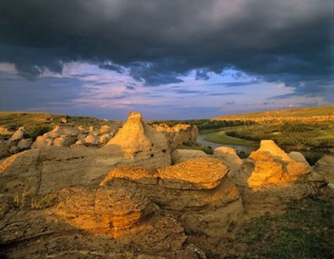 Milk River Writing on Stone Provincial Partk Alberta Canvas Art - Chuck Haney DanitaDelimont (36 x 28)