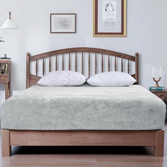 Milk Velvet Flannel Fitted Sheet Set, Double Sided Deep Pocket 12-16 Inch Bottom Sheet with 2 Pillowcases, Suitable for All Seasons