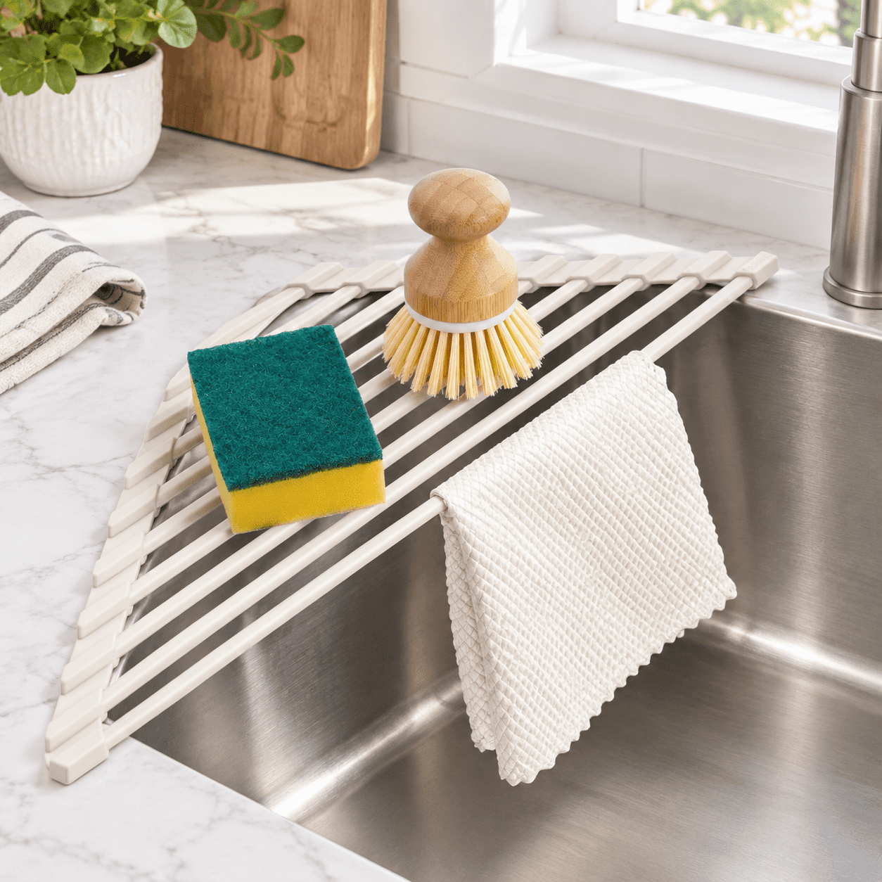 Milk White Triangle Roll Up Silicone Coated Dish Drying Rack For ...