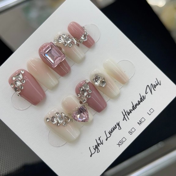 Milk powder spray gun phototherapy hand-worn nail-worn nail-worn finished nail sticker detachable patch finished product high-quality light luxury