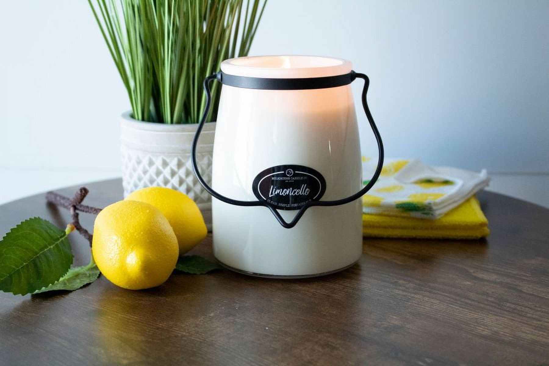 Milkhouse Candles 22 Ounce Jar Candle - LIMONCELLO