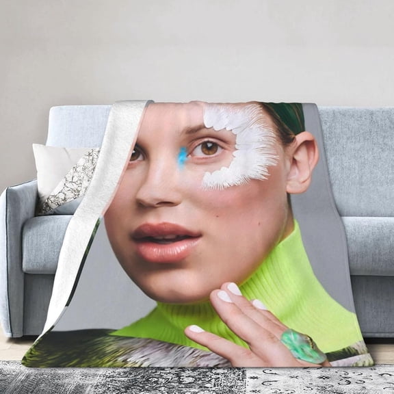 Millie Bobby Brown Fashion Personality Blanket Winter Super Soft Quilt Bed Durable Warm Lightweight Blanket 80"x60"