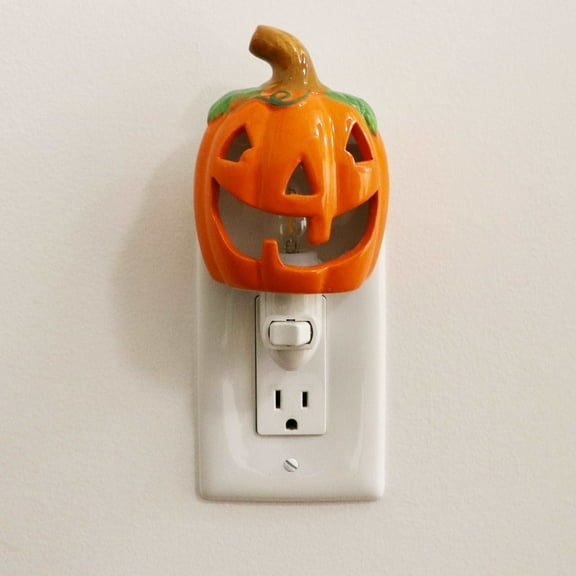 Milltown Merchants Ceramic Pumpkin Plugin Night Light (Pumpkin)