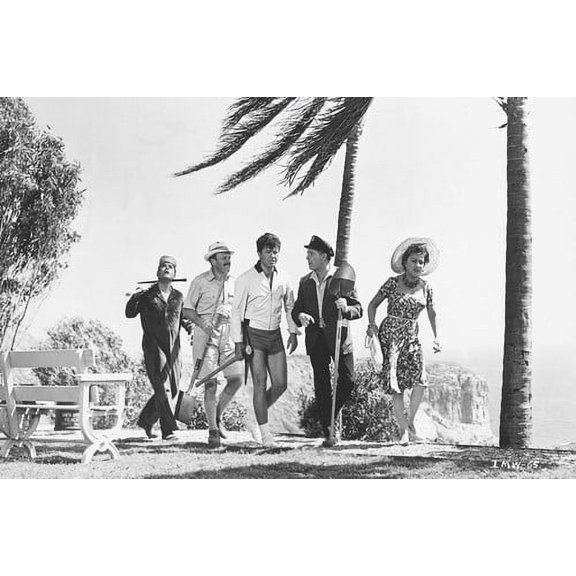 Milton Berle, Ethel Merman, Dick Shawn, Terry-Thomas and Jonathan Winters in It's a Mad Mad Mad Mad World 24x36 Poster