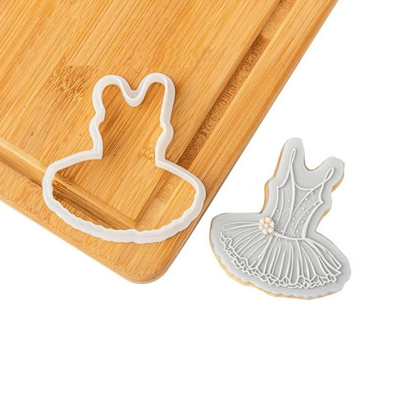 Milue Biscuit Mold 3D Cartoon Icing Cookie Mold Fondant Plastic Material Household