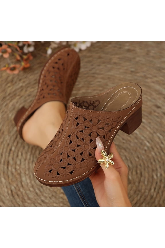 Clogs for Women Mules Slip-On Comfortable Closed Toe Wide Width Chunky Mid Heel Slippers Vintage Cutout Sandals Outdoor Beach Slippers A-Brown 7(39)