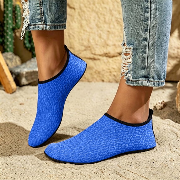 Miluxas Quick Dry Water Skin Shoes for Women Men, Non Slip Flexible Aqua Socks, Lightweight Barefoot Footwear for Swimming Beach Surf Yoga Pool Blue 46