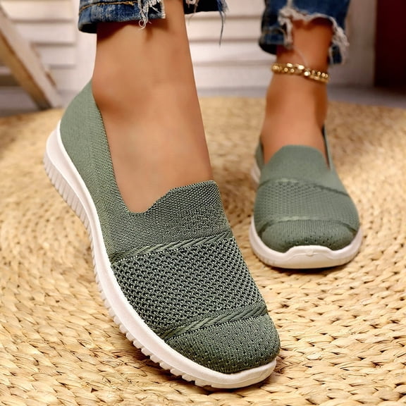 Miluxas Women’s Breathable Walking Shoes-Slip On Mesh Knitted Flats Soft Gym Sneakers Flexible Lightweight Casual Easy Shoes Green 6.5(38)