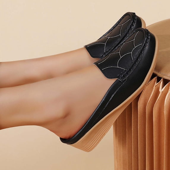 Miluxas Womens Leather Slip-On Lightweight Flat Mules Closed Comfortable Soft Non-Slip Backless Penny Shoes for Daily Walking Outdoor Black 5.5(36)