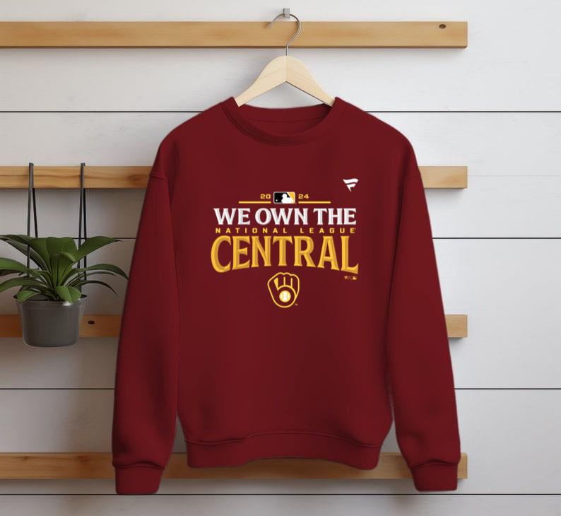 Milwaukeebrewers2024nlcentraldivisionchampionsbigtalllocker