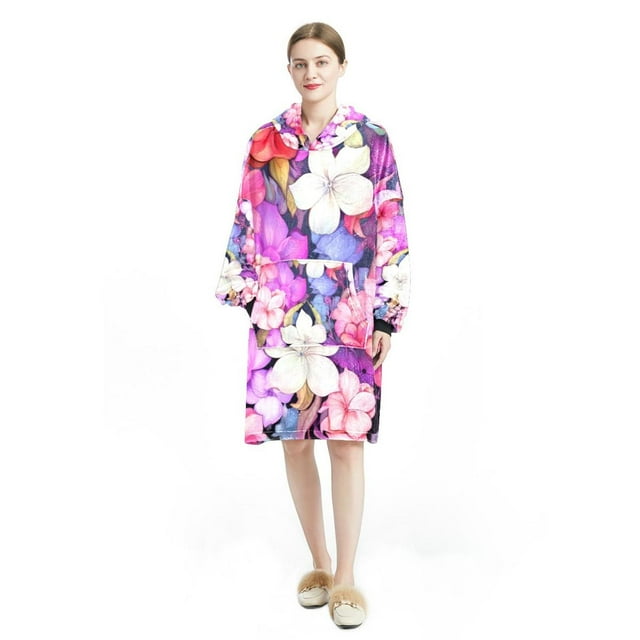 Minced flower Warm and Cozy Microfiber Polyester Wearable Blanket for Relaxing Nights at Home - Snuggle Up in Style with this Comfy Sleeved Blanket