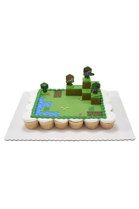 Minecraft Cupcake Cake