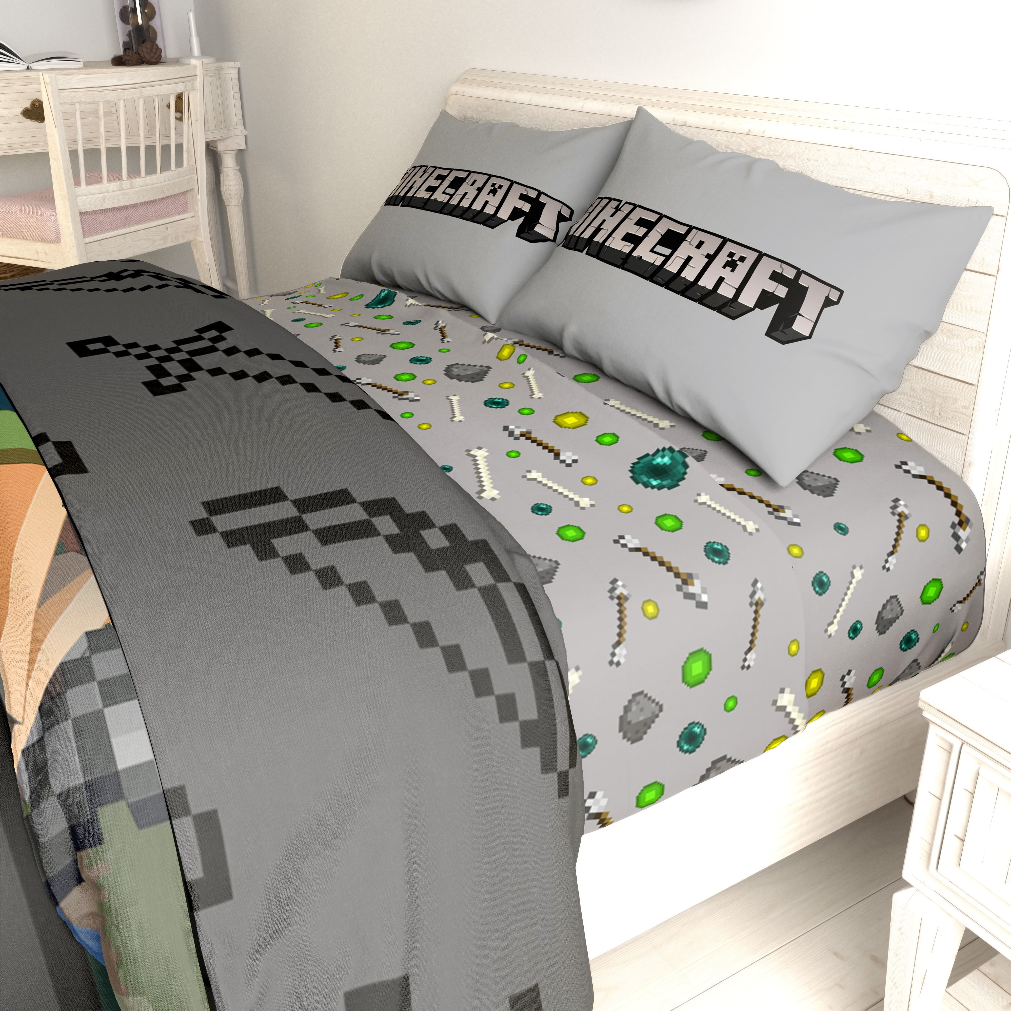 Minecraft Fight Back Twin Sheet Set, Gaming Bedding 