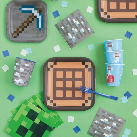 Minecraft Square 7 Inch Dessert Plates 8 Per Package