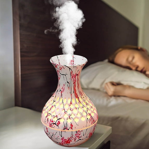 Mini Blue & White Porcelain Humidifier & Aromatherapy Diffuser with Colorful LED Lights, Quiet Ultrasonic Operation, USB-Powered, Portable for Home, Office, Travel - 100X100X153MM